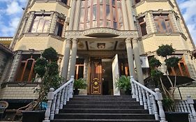 Hotel Sharq